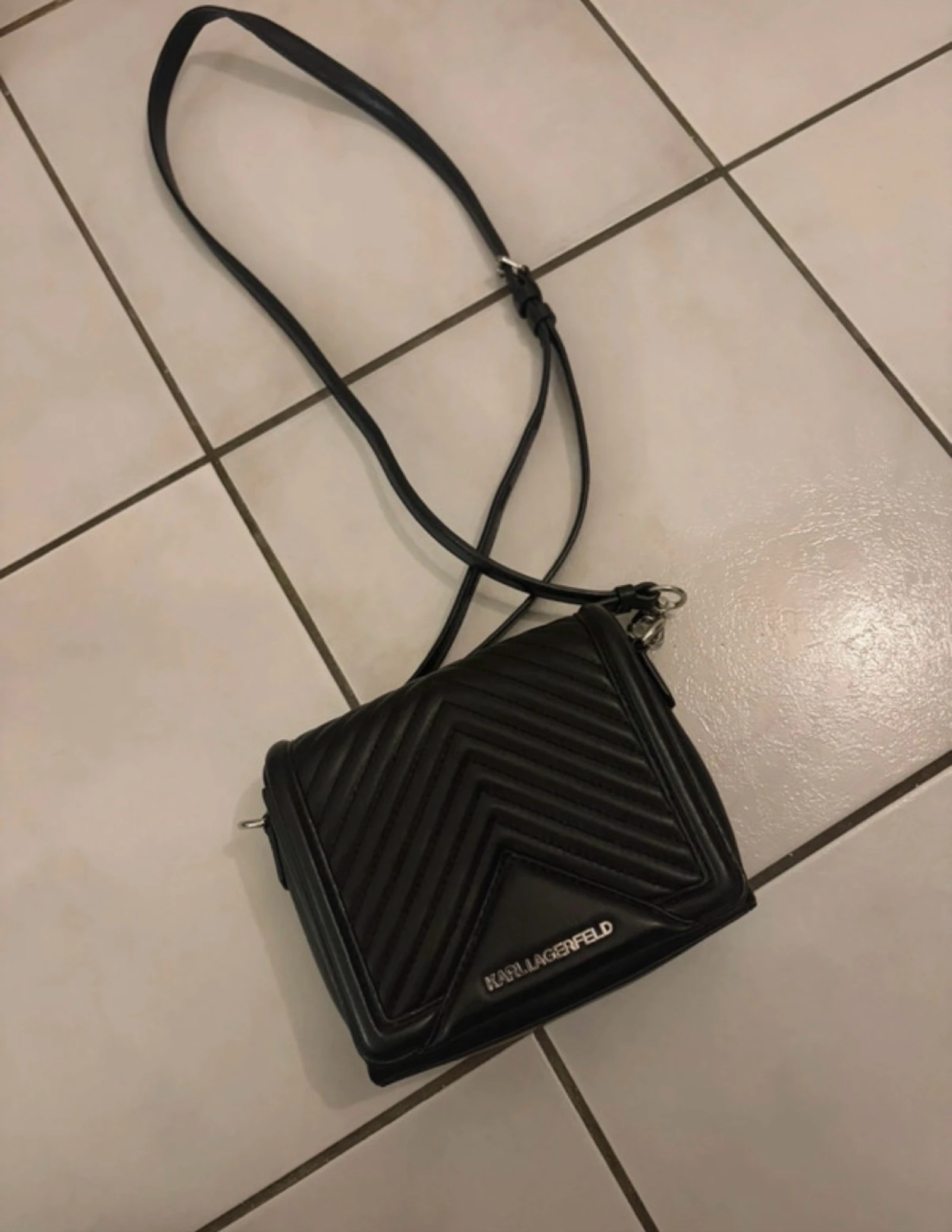 Bolsa de couro transversal Karl Lagerfeld – photo 9